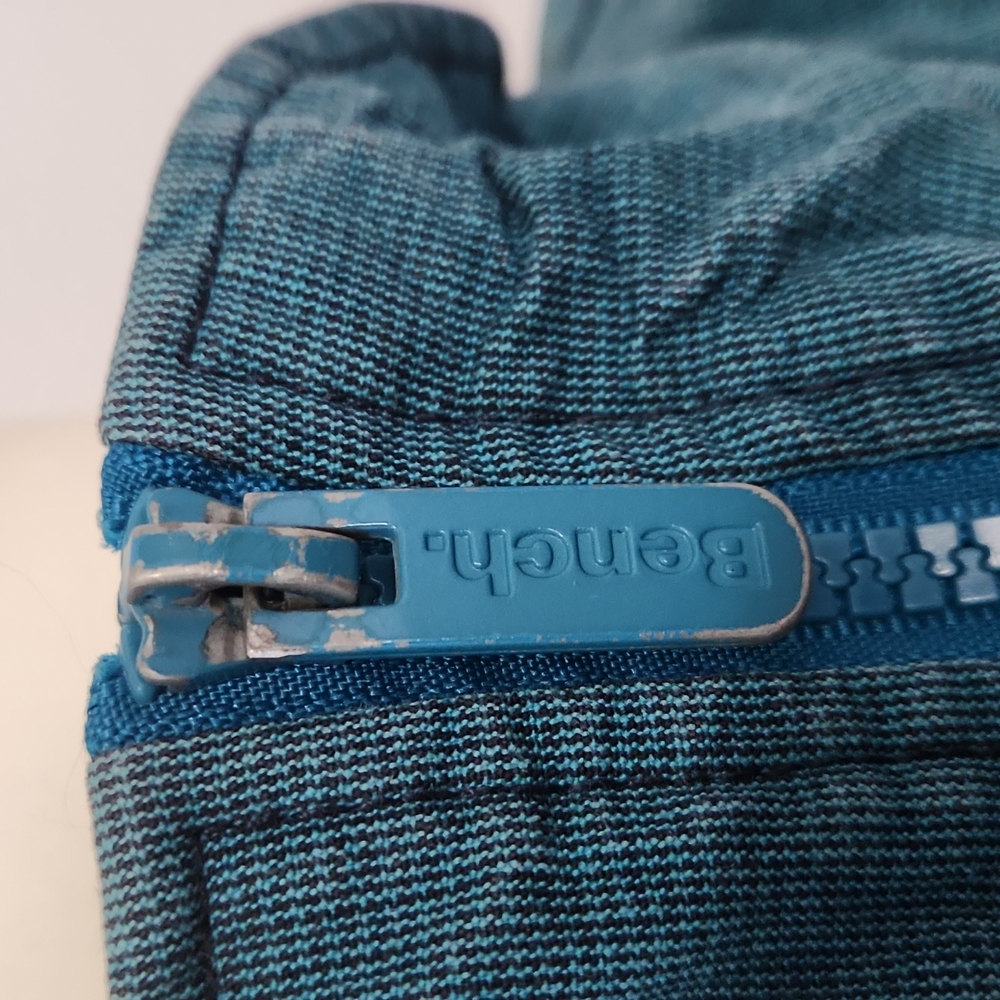 Bench Light Jacket - Picture 4 of 10